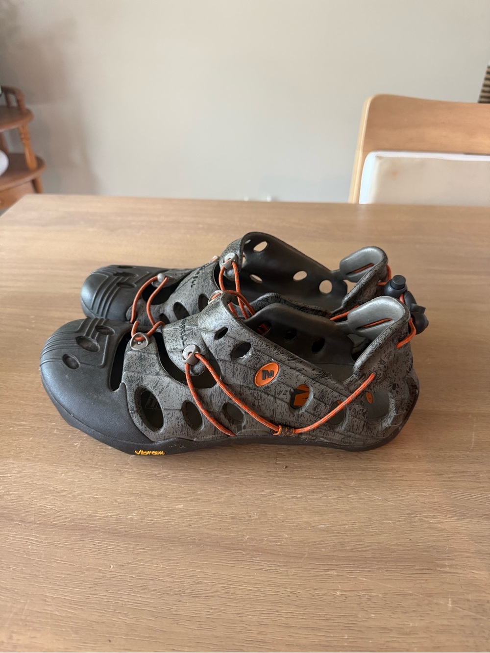 Merrell Vapor water shoes size 8